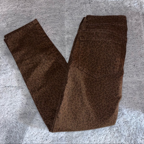 Leopard Print Jeans - Picture 3 of 4